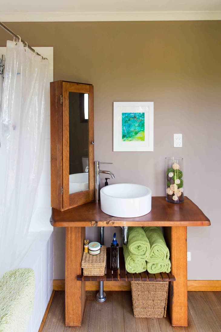 9 Easy & Creative Bathroom Mirror Ideas You Need to See Before Your ...
